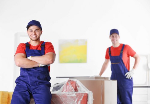 Local removal truck hire for moving day in Haringey